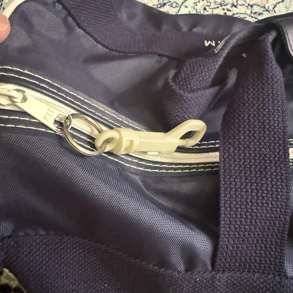 RARE Vintage THE WINNER Blue Tote Duffel Bag